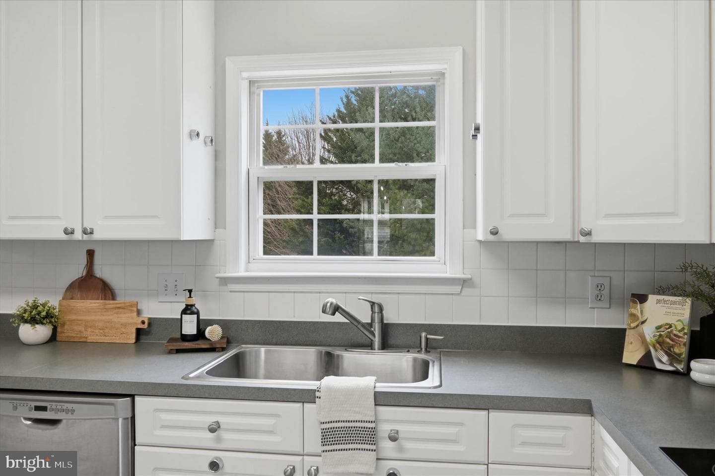 9 General Lawton Court photo 16