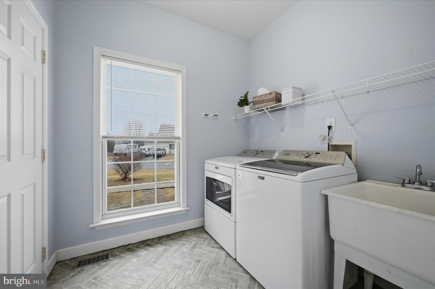 9 General Lawton Court photo 24