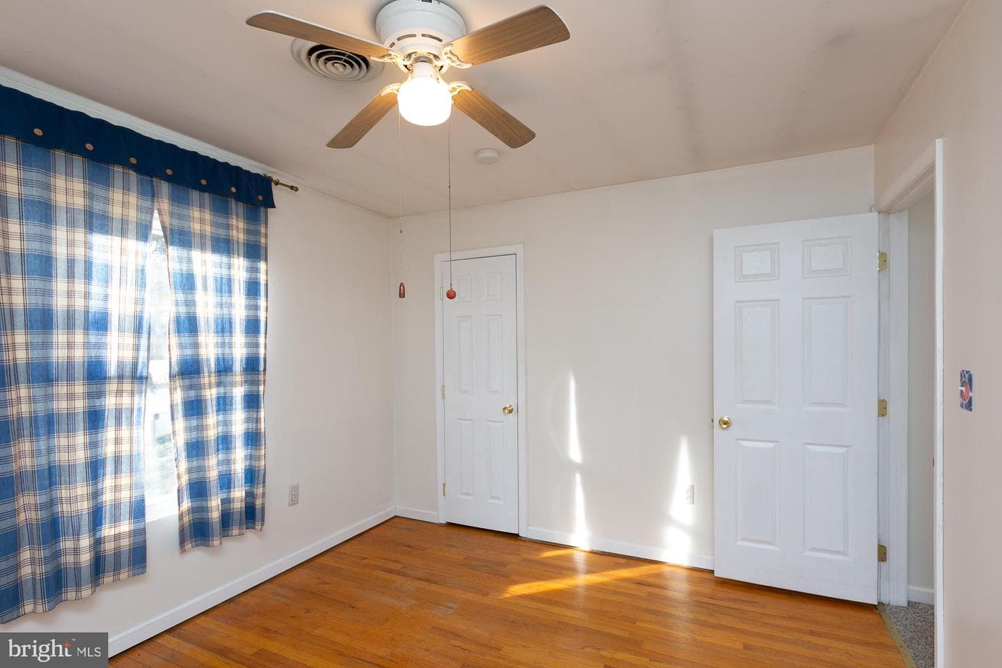 19 Cardinal Drive photo 37