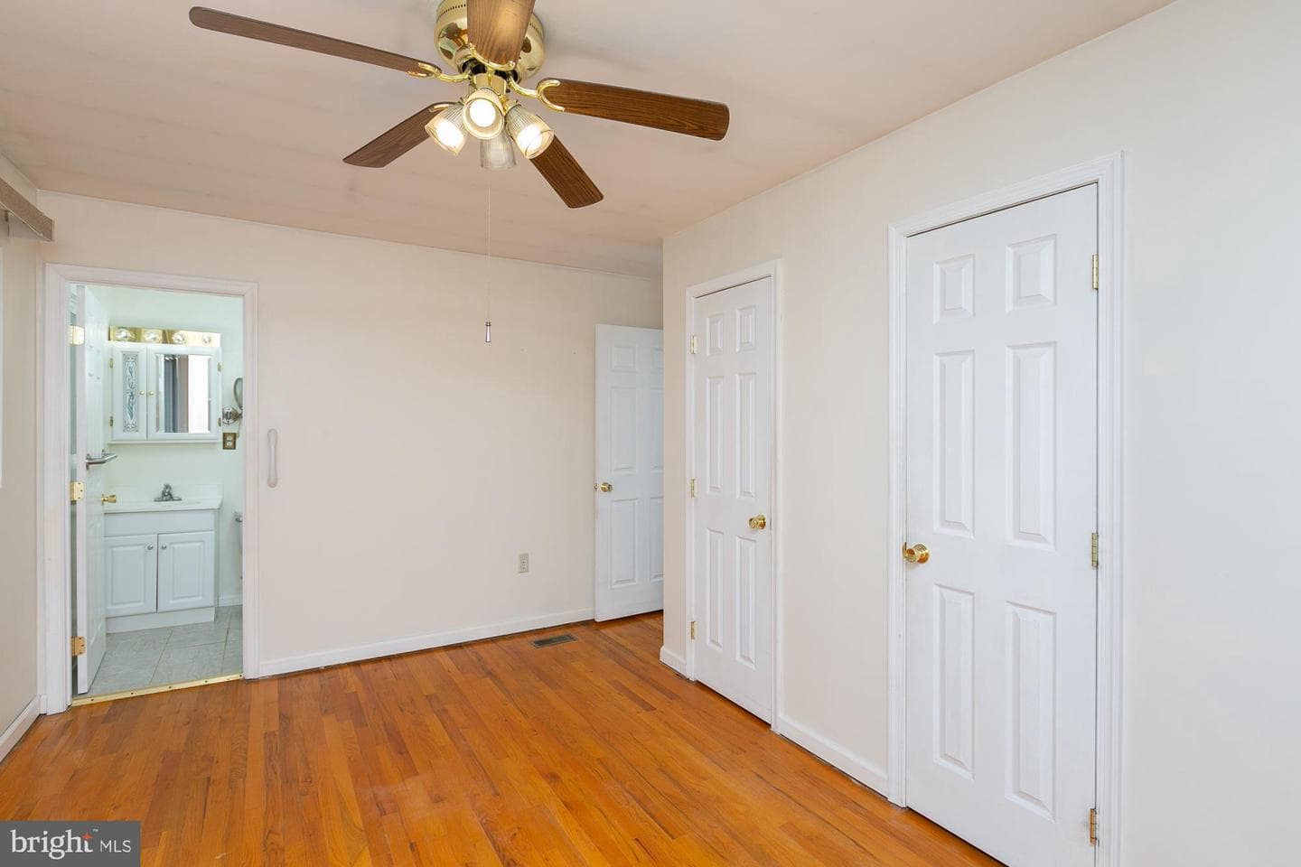 19 Cardinal Drive photo 43