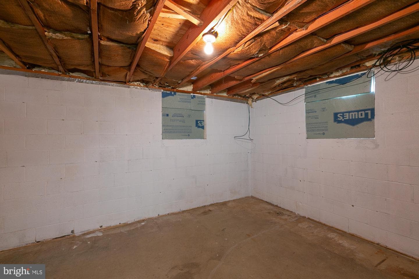 19 Cardinal Drive photo 57