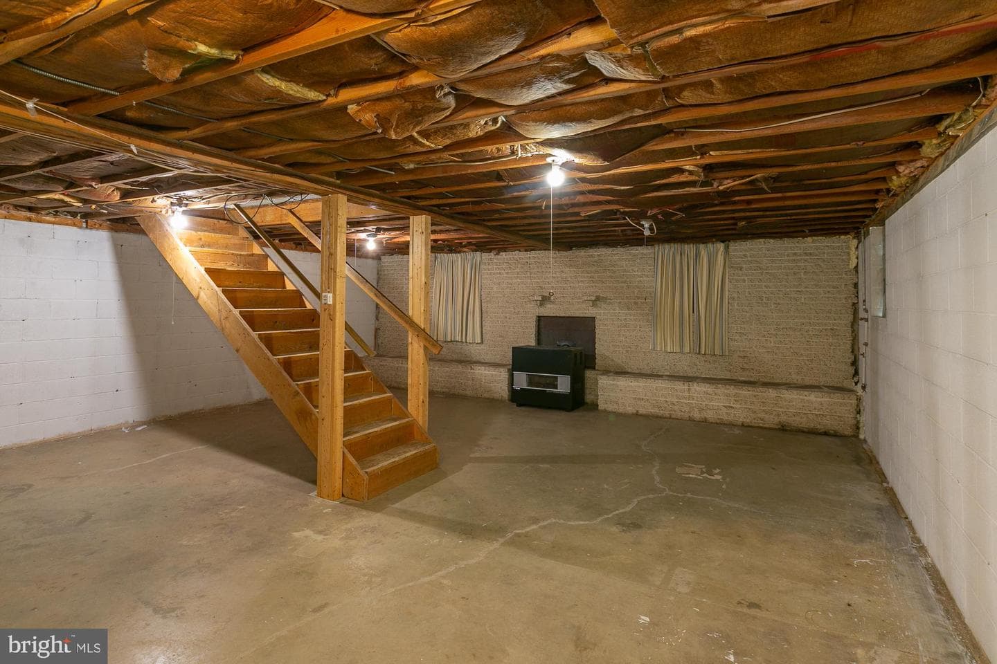 19 Cardinal Drive photo 63