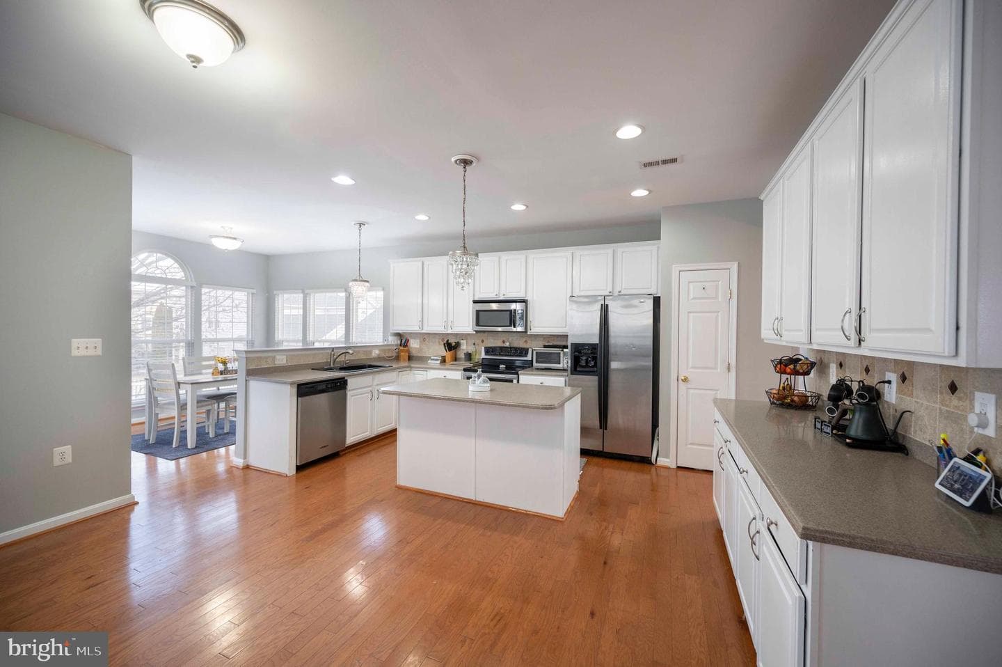424 Prospect Hill Boulevard photo 24