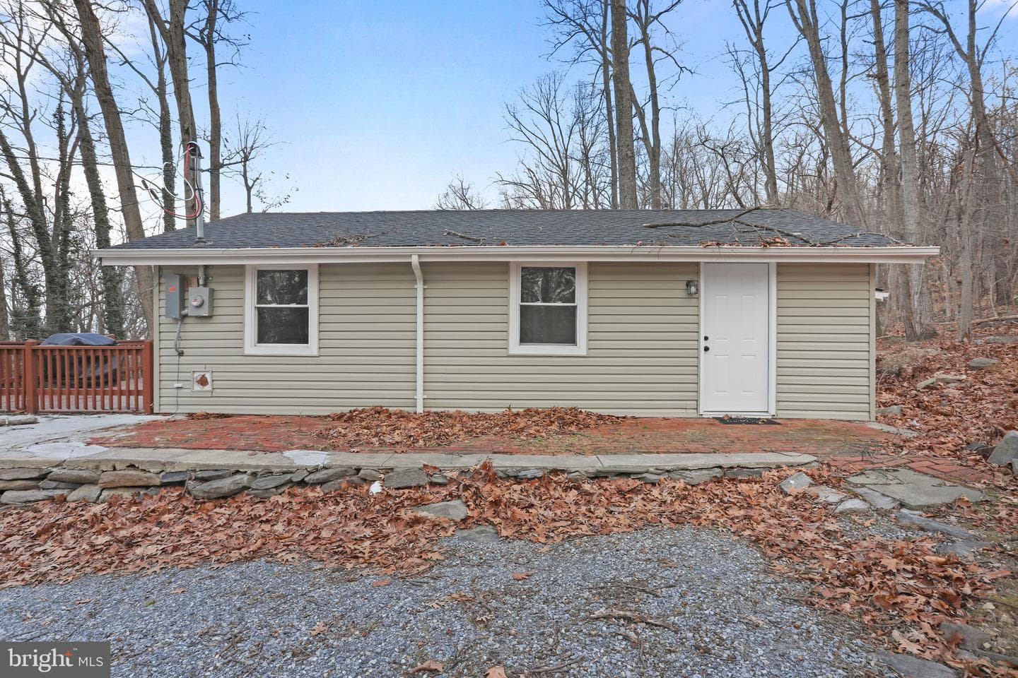 110 Red Maple Lane photo 3