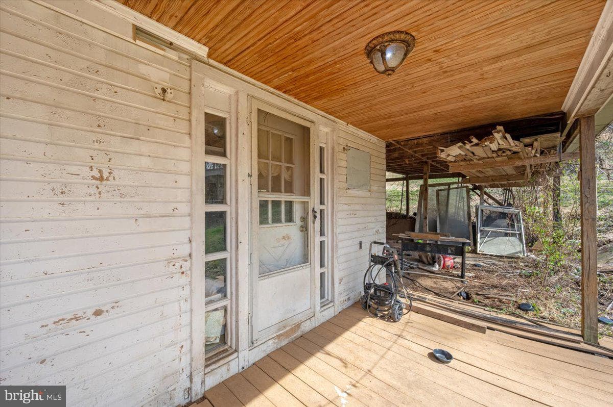 550 Halltown Road photo 50