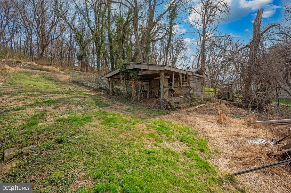 550 Halltown Road photo 51