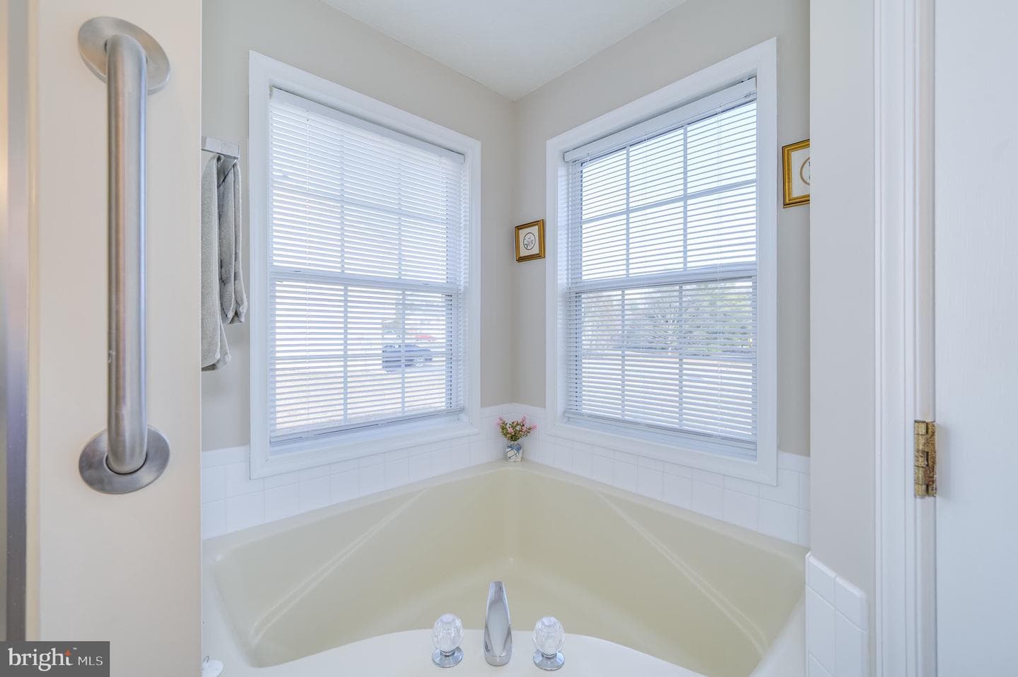 73 McGregor Drive photo 35