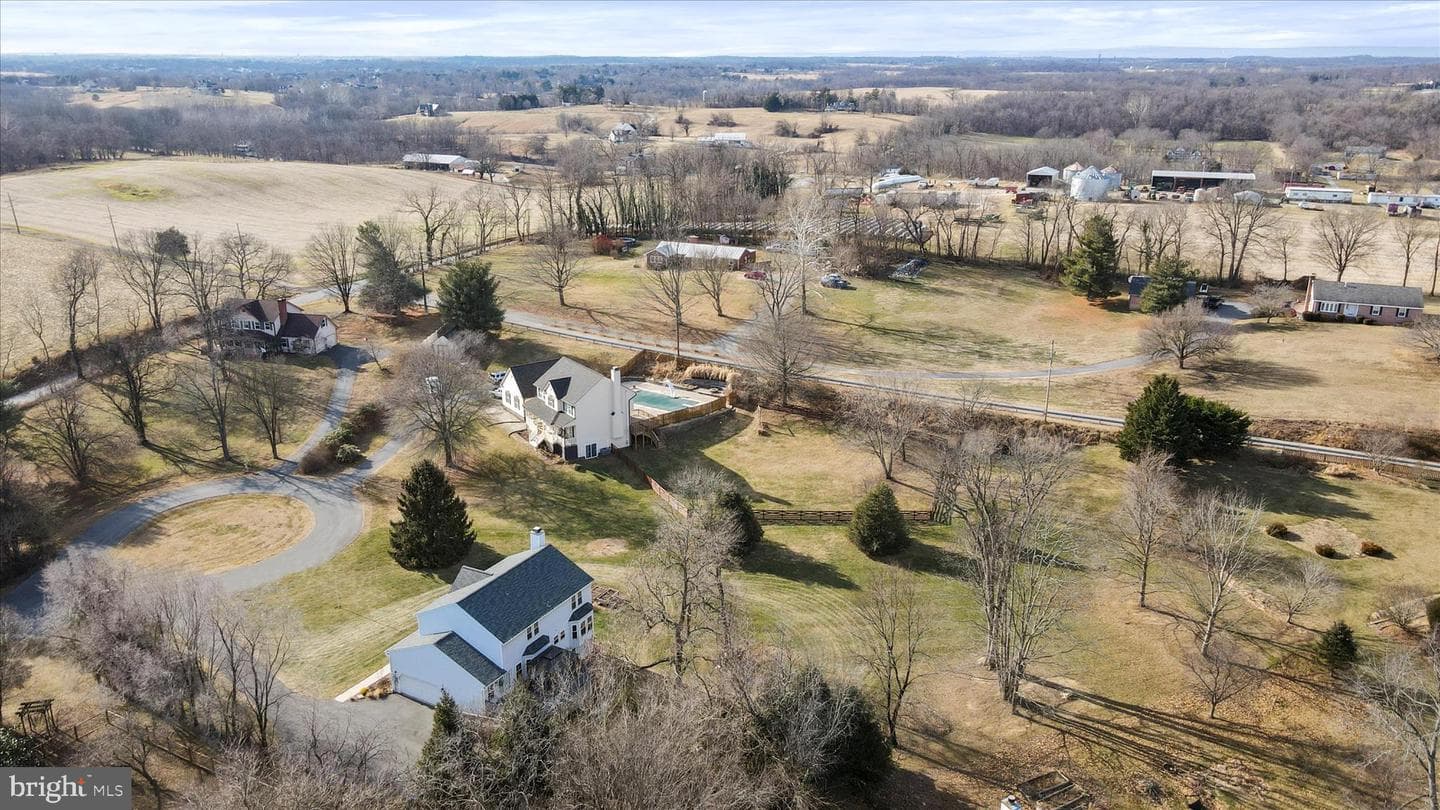 99 Shenandoah View Drive photo 11