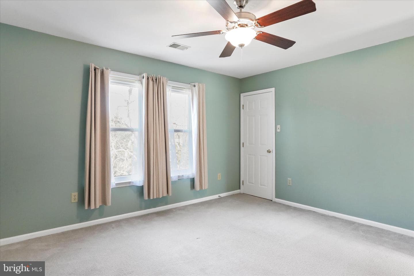 99 Shenandoah View Drive photo 41