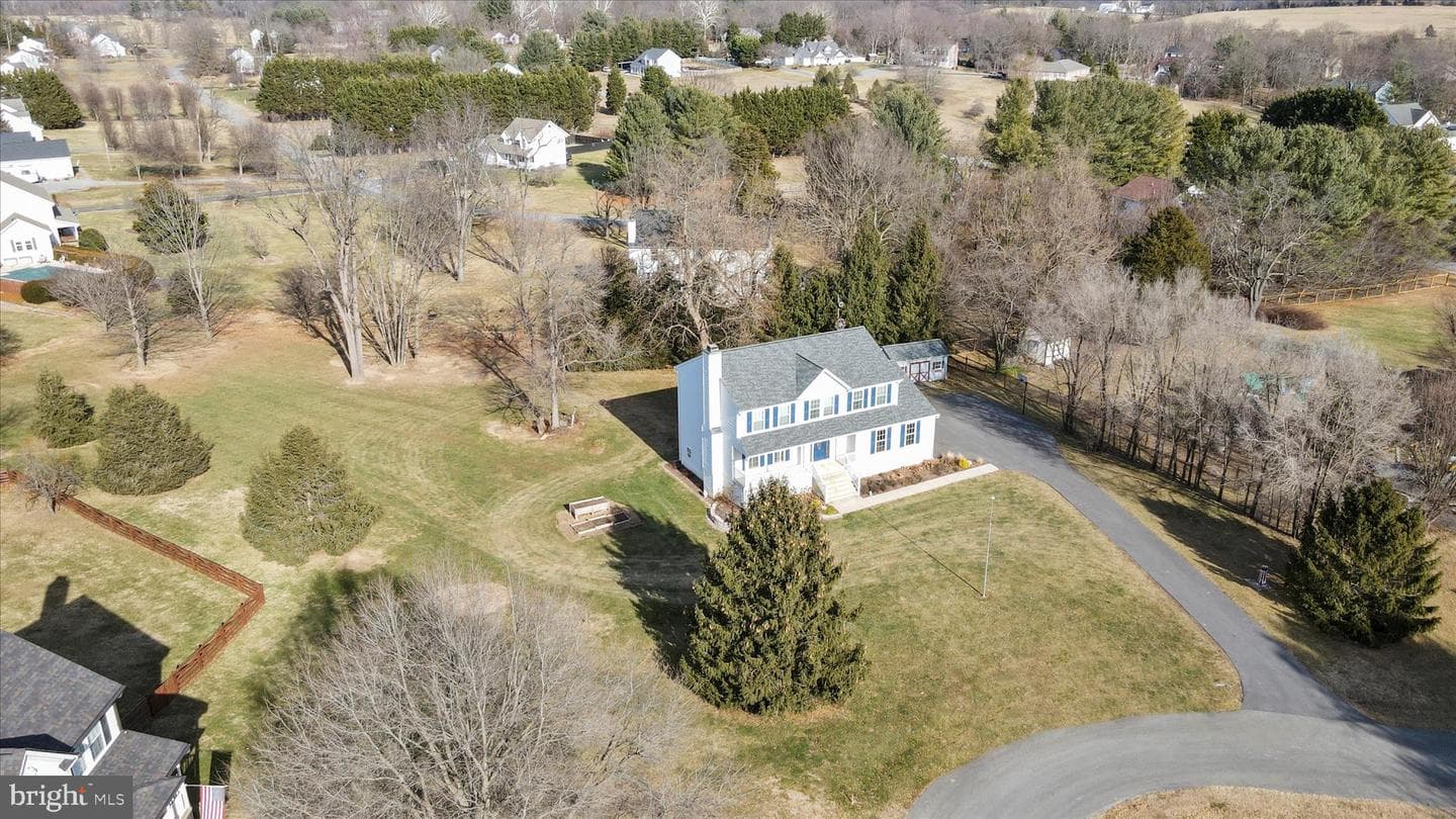 99 Shenandoah View Drive photo 6