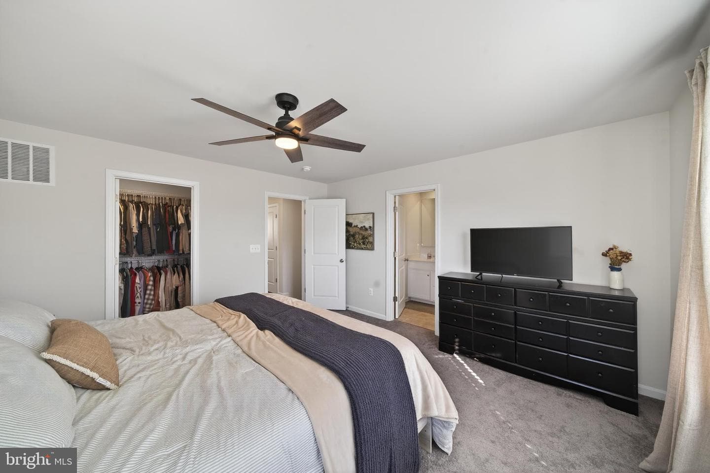 128 Telluride Way photo 23