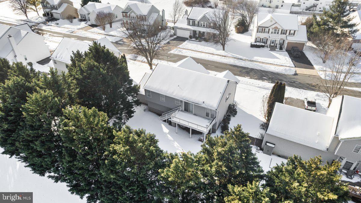 115 Crosswinds Drive photo 3