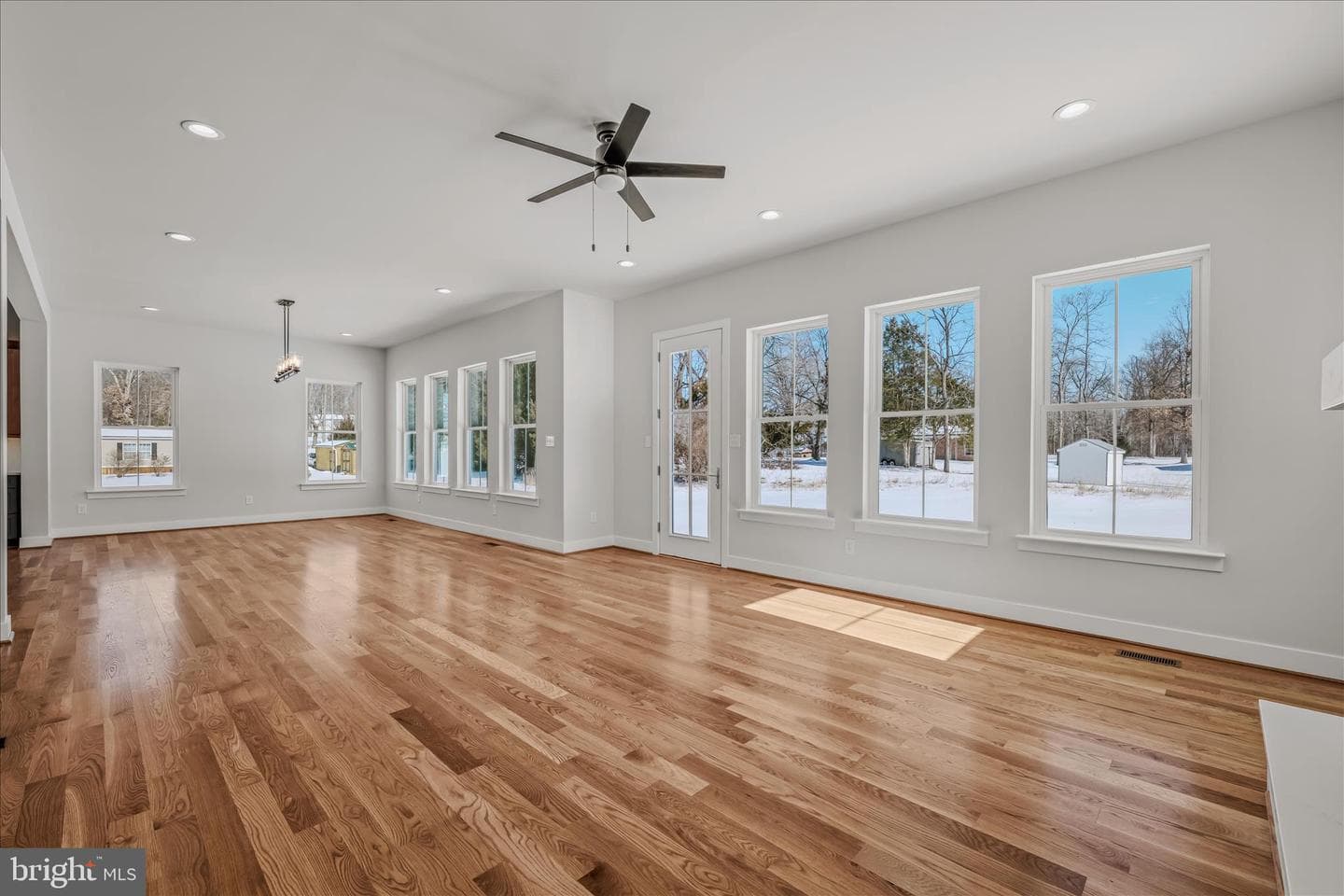 11 Maple Hill Lane photo 18
