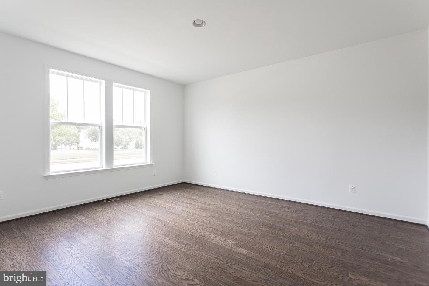 Tbb Prospect Hill Boulevard #raymore Ii photo 10