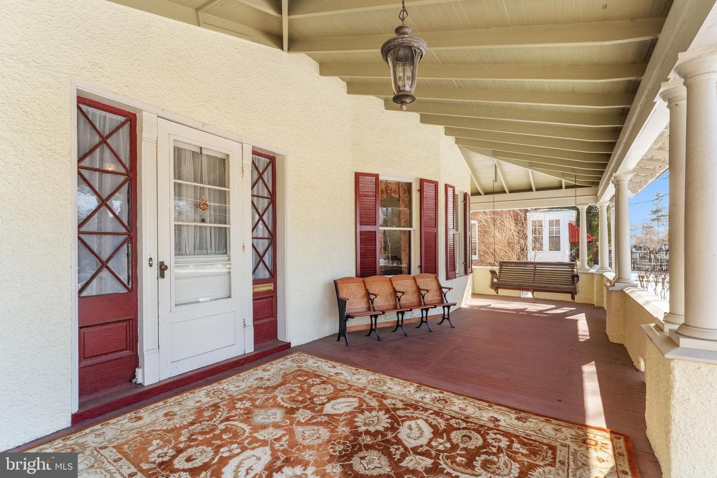 523 S George Street photo 10