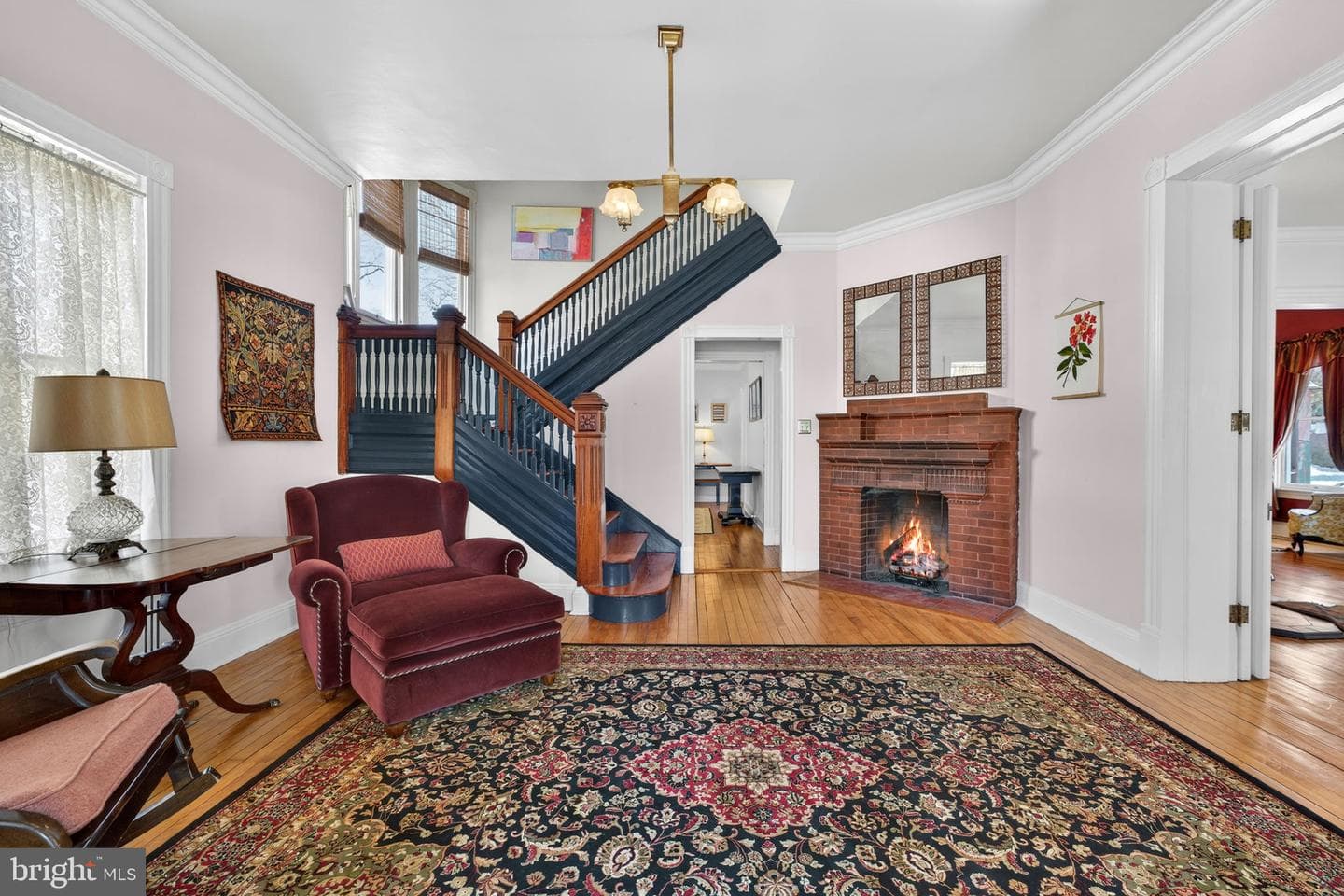 523 S George Street photo 15