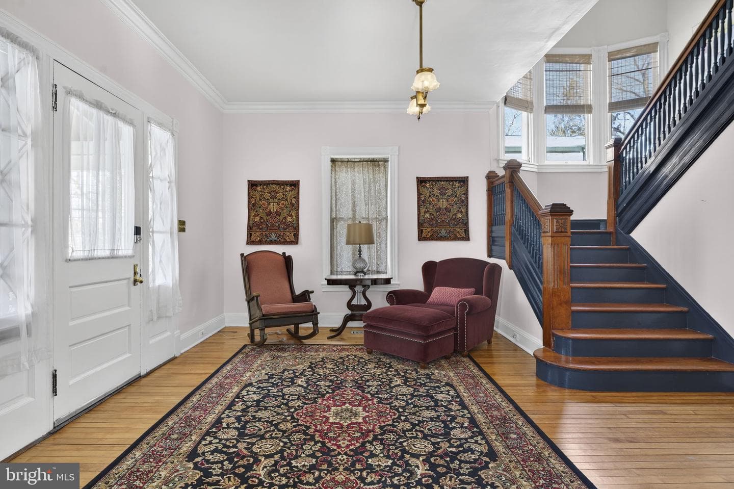 523 S George Street photo 18