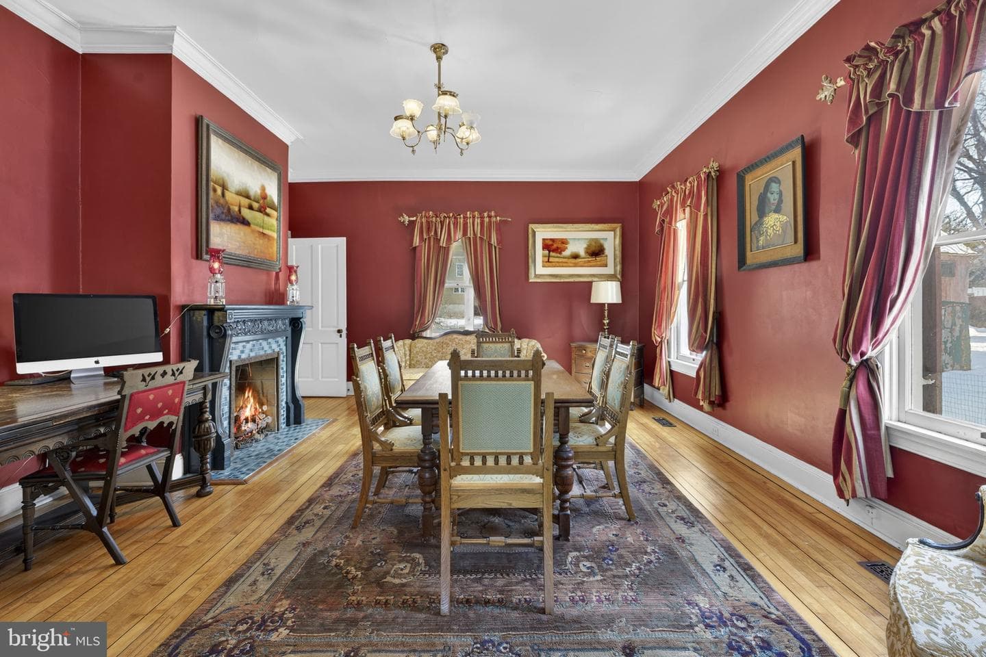 523 S George Street photo 29