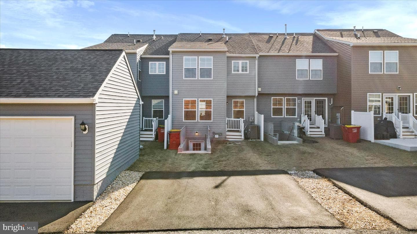 621 Lord Fairfax Street photo 30