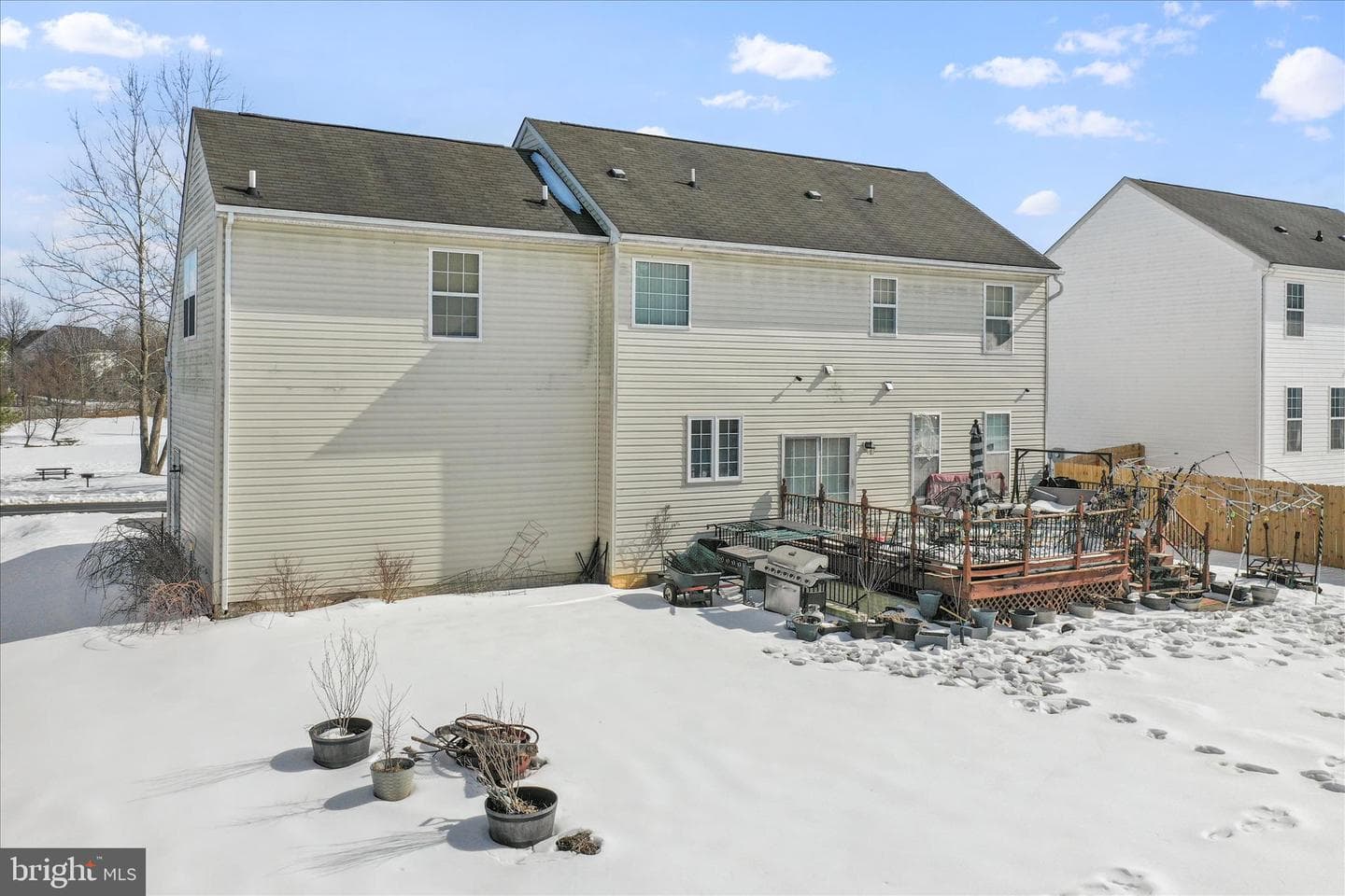 93 Kimberwicke Drive S photo 36