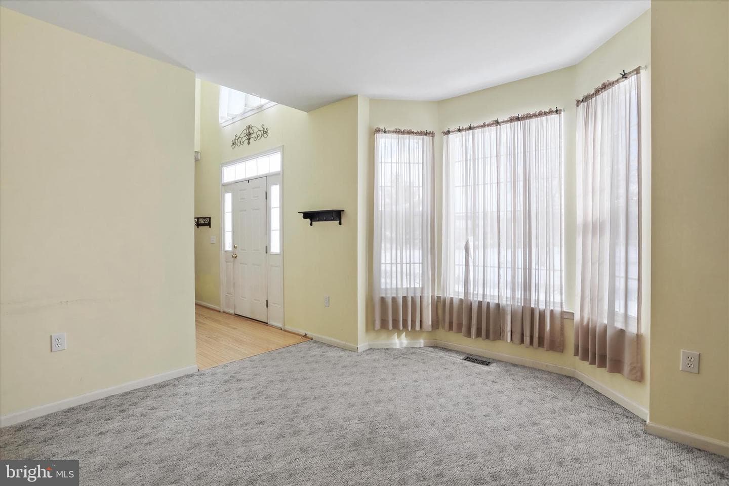 93 Kimberwicke Drive S photo 9