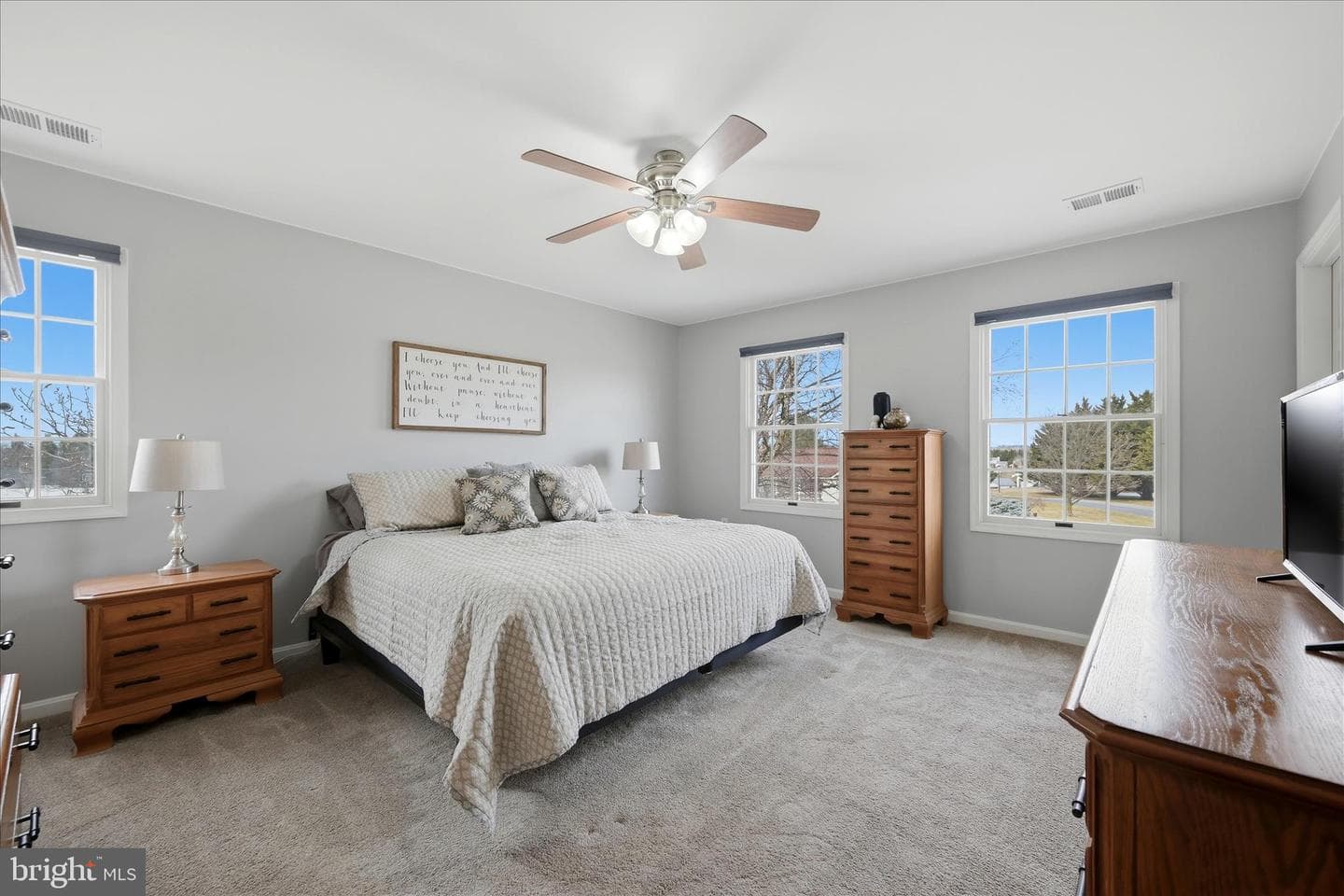 222 Heath Drive photo 36