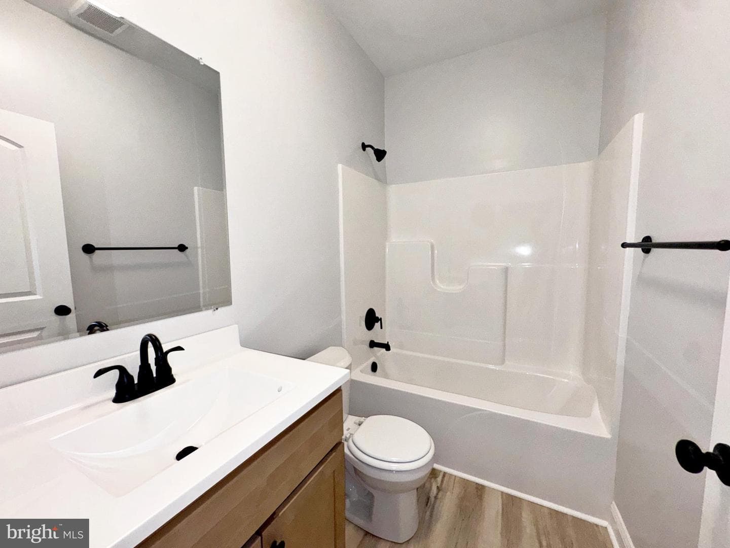 397 Burns Street photo 21
