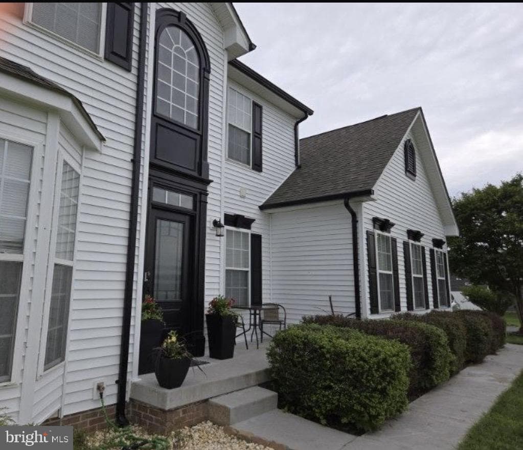 118 Carriage Drive photo 91