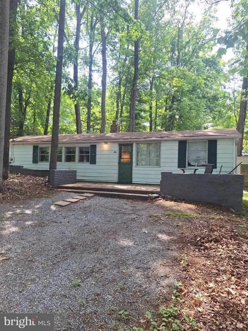 178 Huckleberry Lane, Harpers Ferry