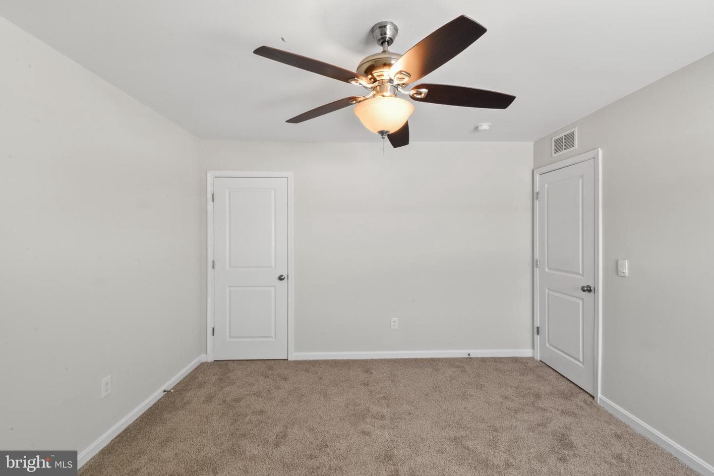 194 Gumspring Drive photo 13
