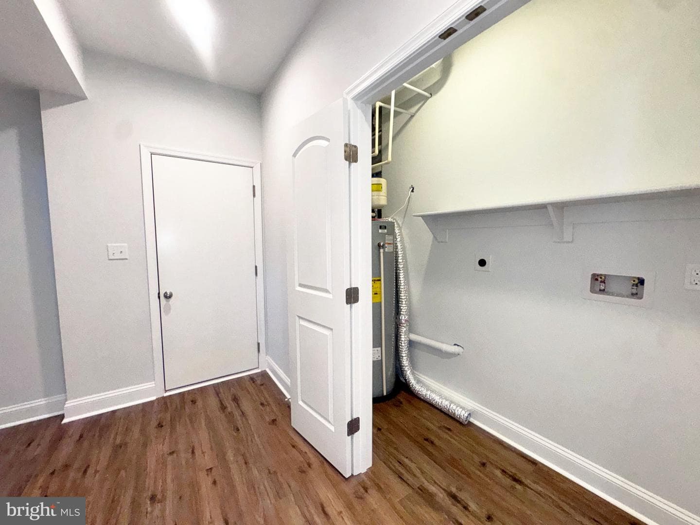 375 Burns Street photo 23
