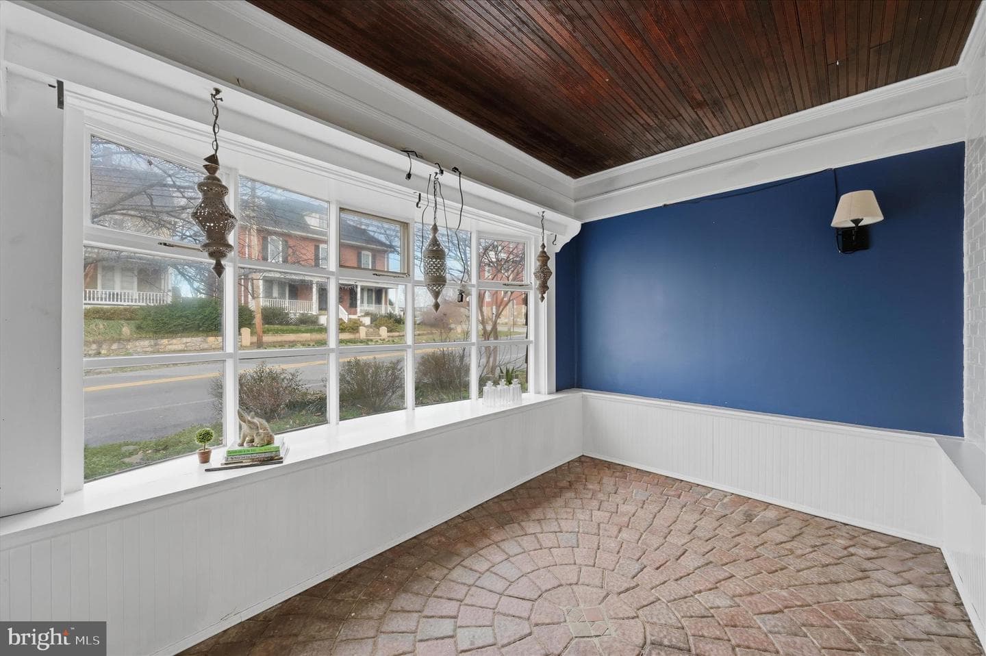 329 N Mildred Street photo 11