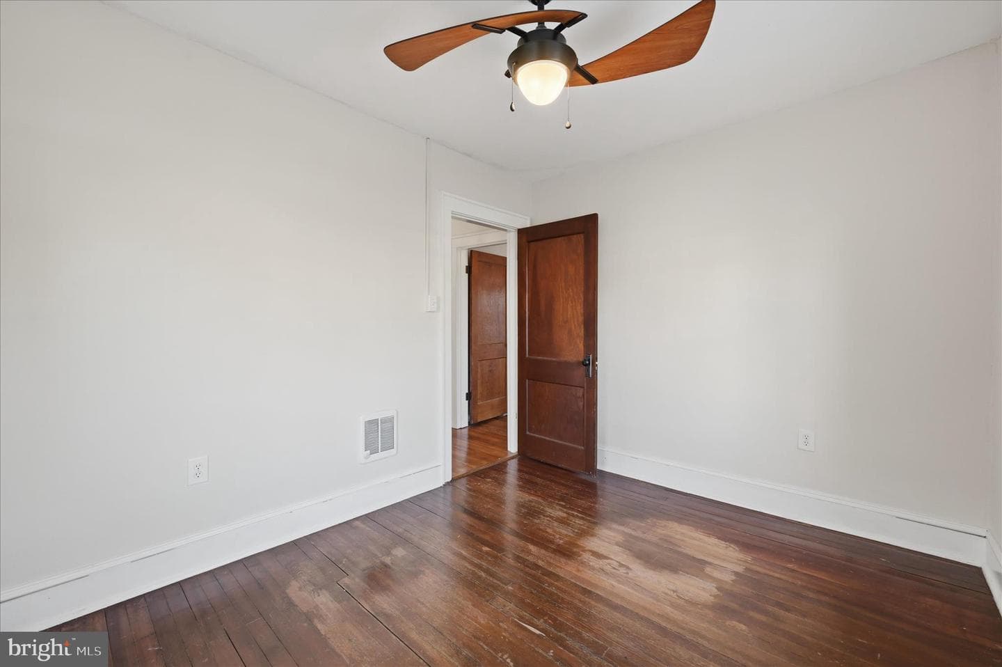 329 N Mildred Street photo 33