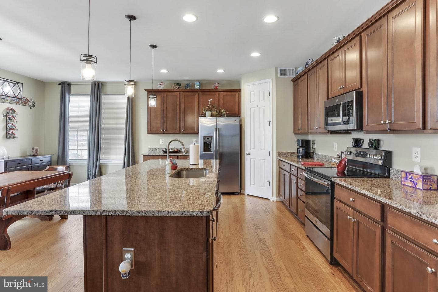 128 Sparkling Brook Road photo 8