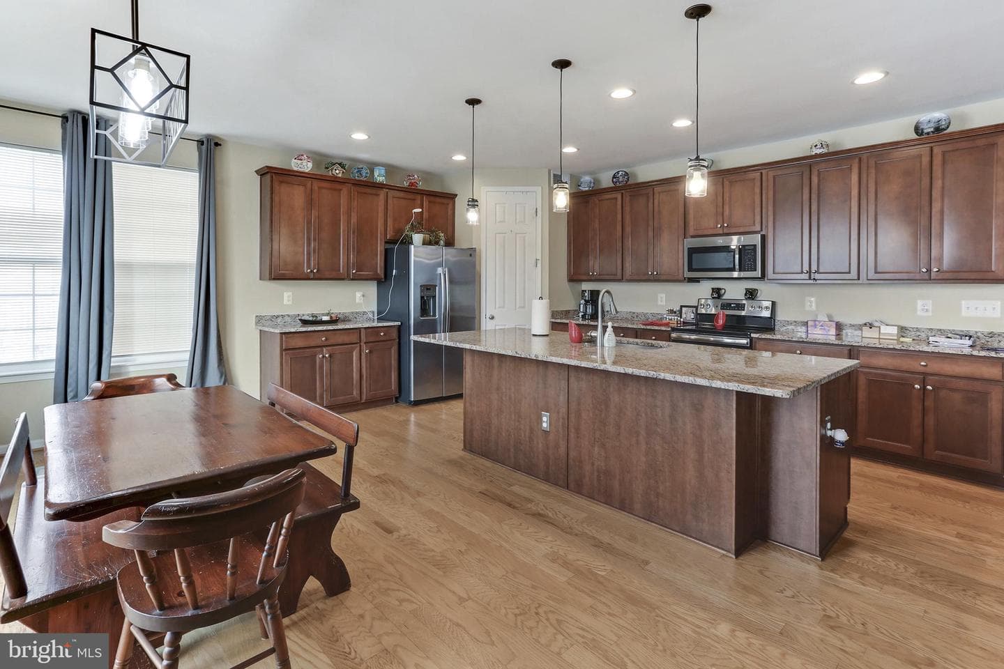 128 Sparkling Brook Road photo 9