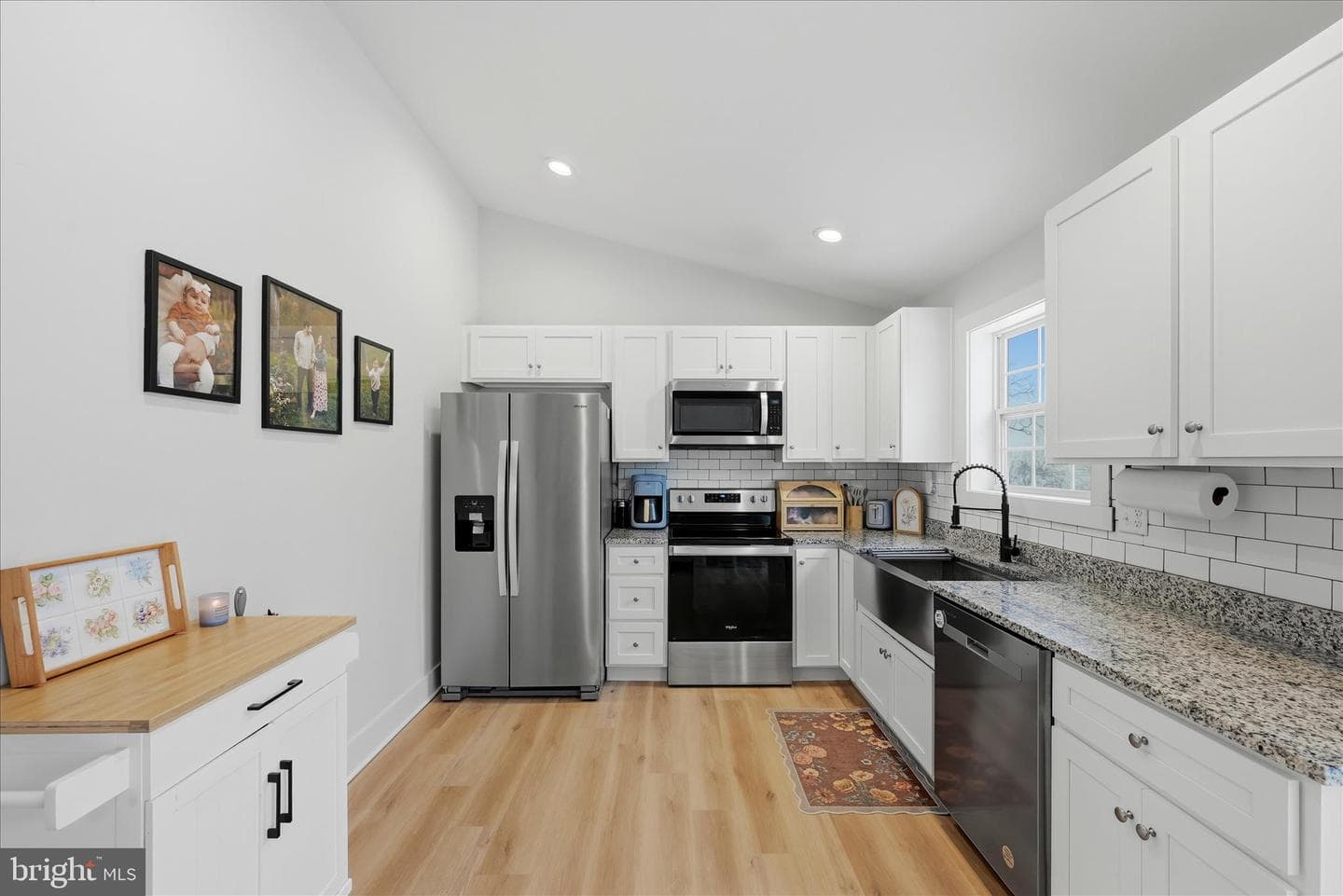 518 Naples Way photo 14