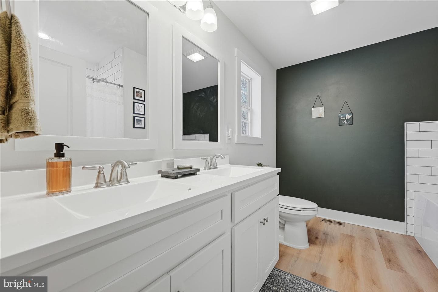 518 Naples Way photo 21