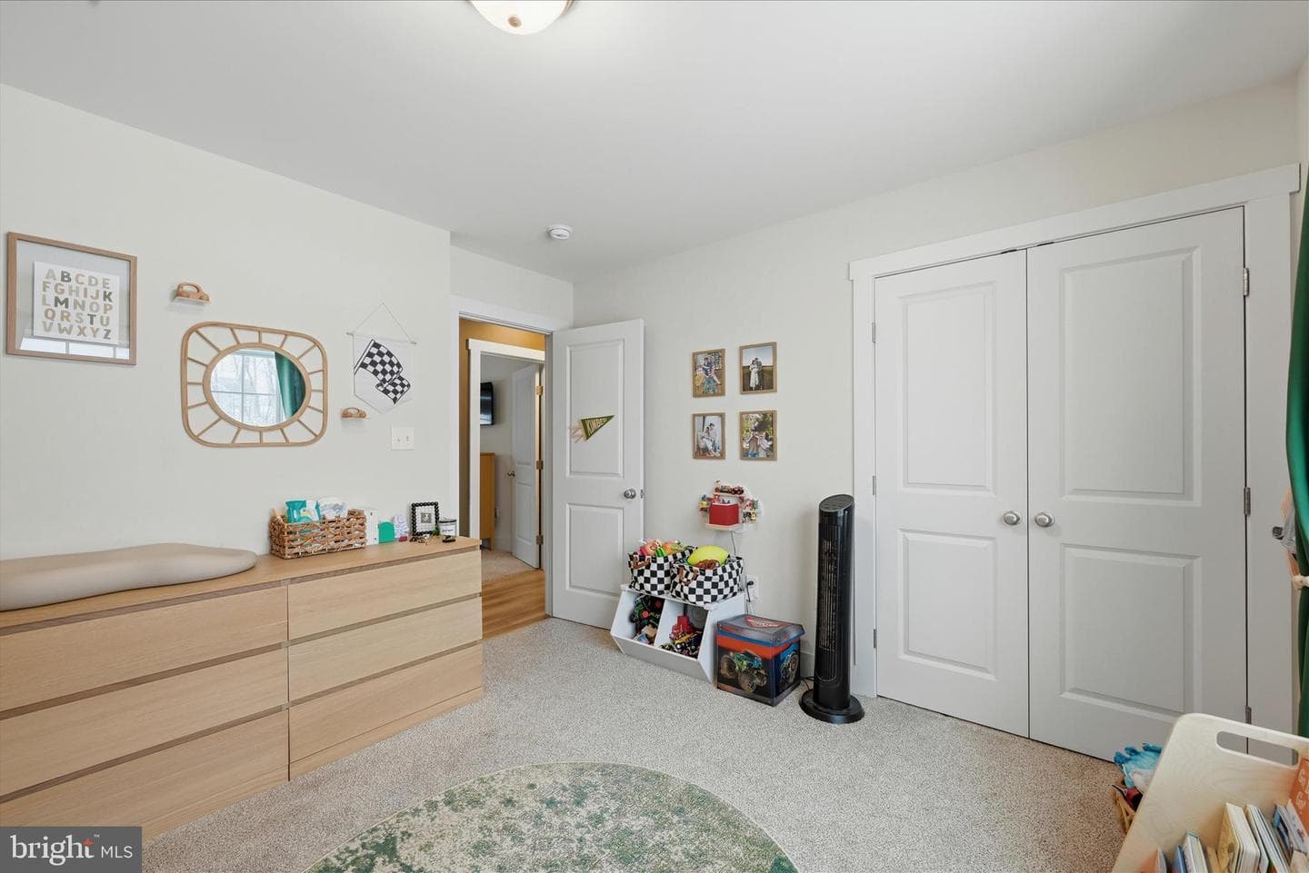 518 Naples Way photo 23