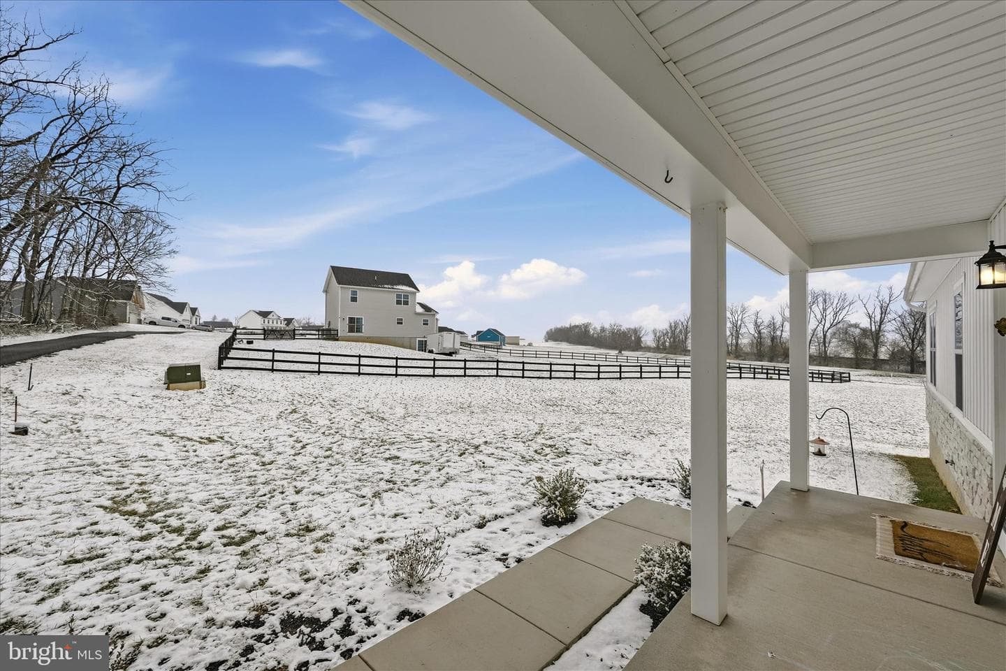 518 Naples Way photo 4