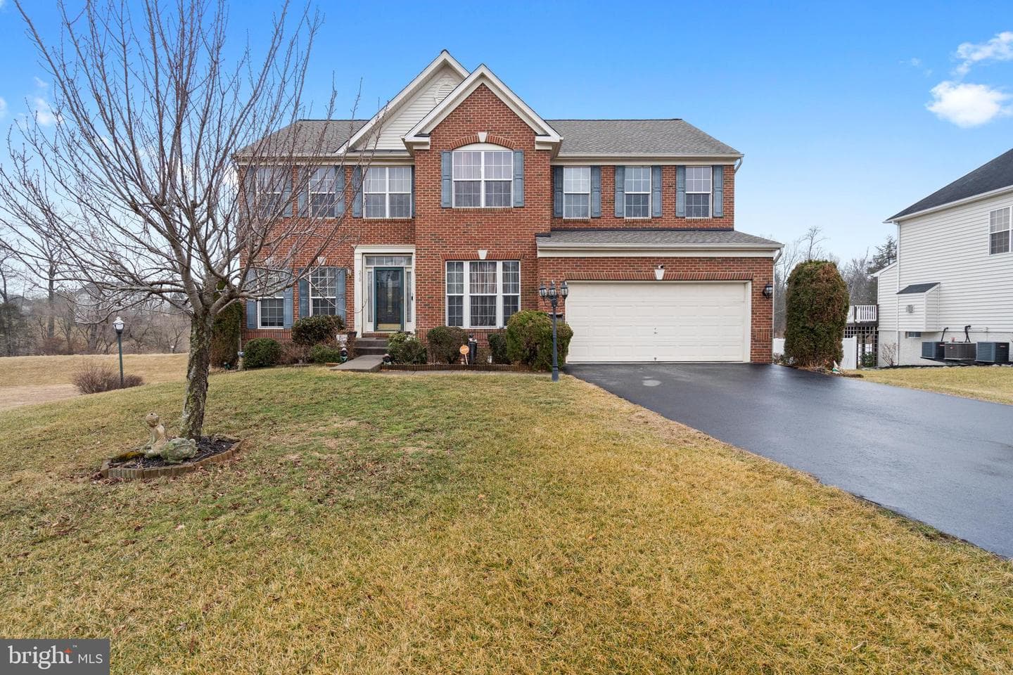 230 Summer Grove Drive, Kearneysville