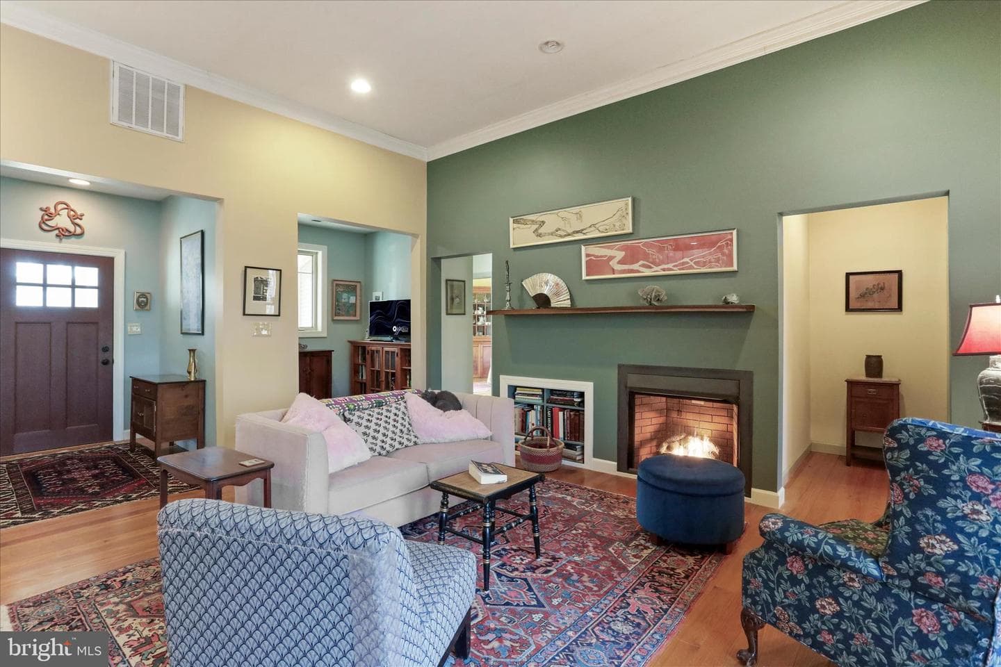 183 Byer Lane photo 8