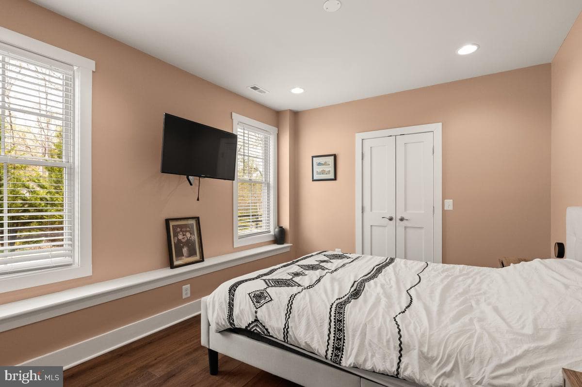 328 Multnomah Lane photo 38
