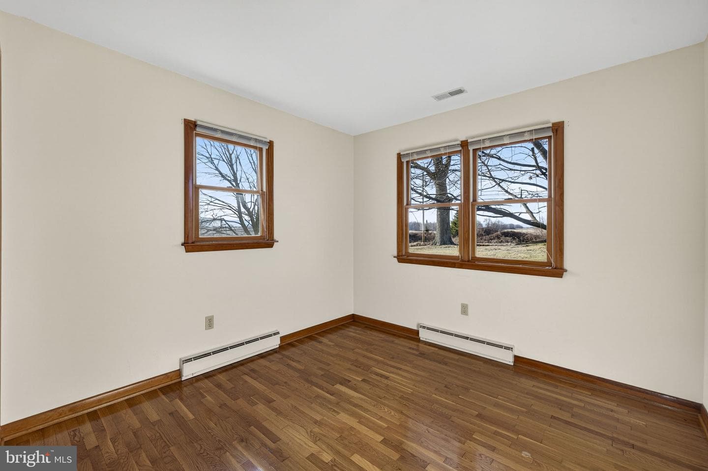 7737 Summit Point Road photo 10