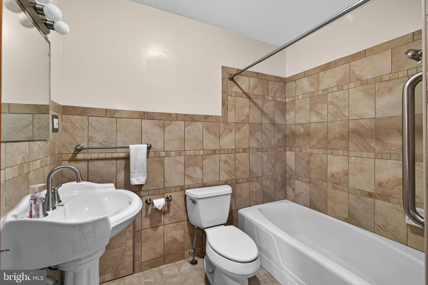 7737 Summit Point Road photo 27