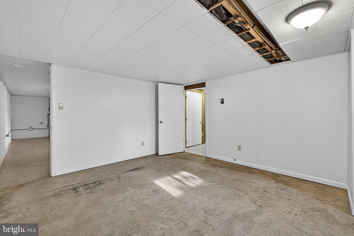 7737 Summit Point Road photo 47