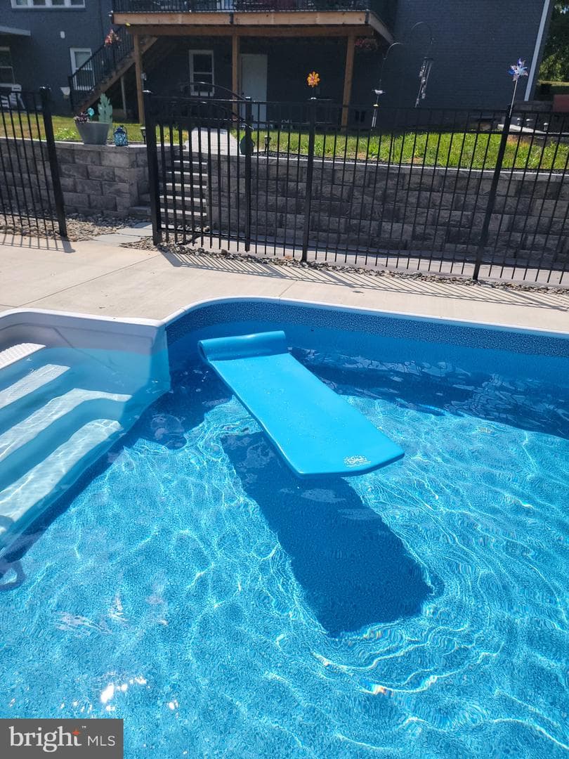 83 Dove Hill Drive photo 52