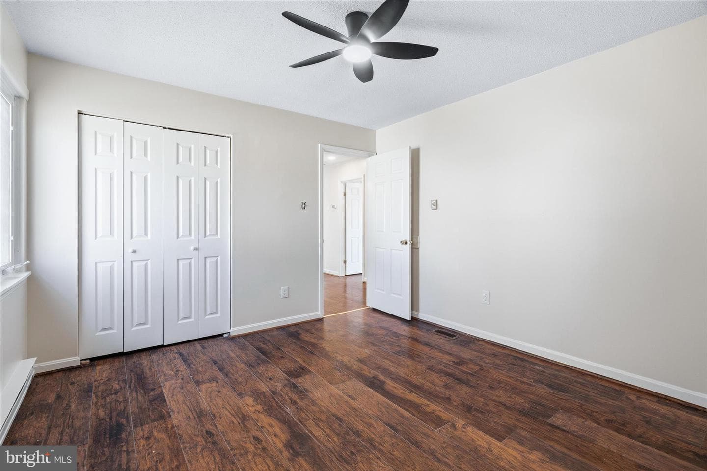 75 Fulton Avenue photo 15