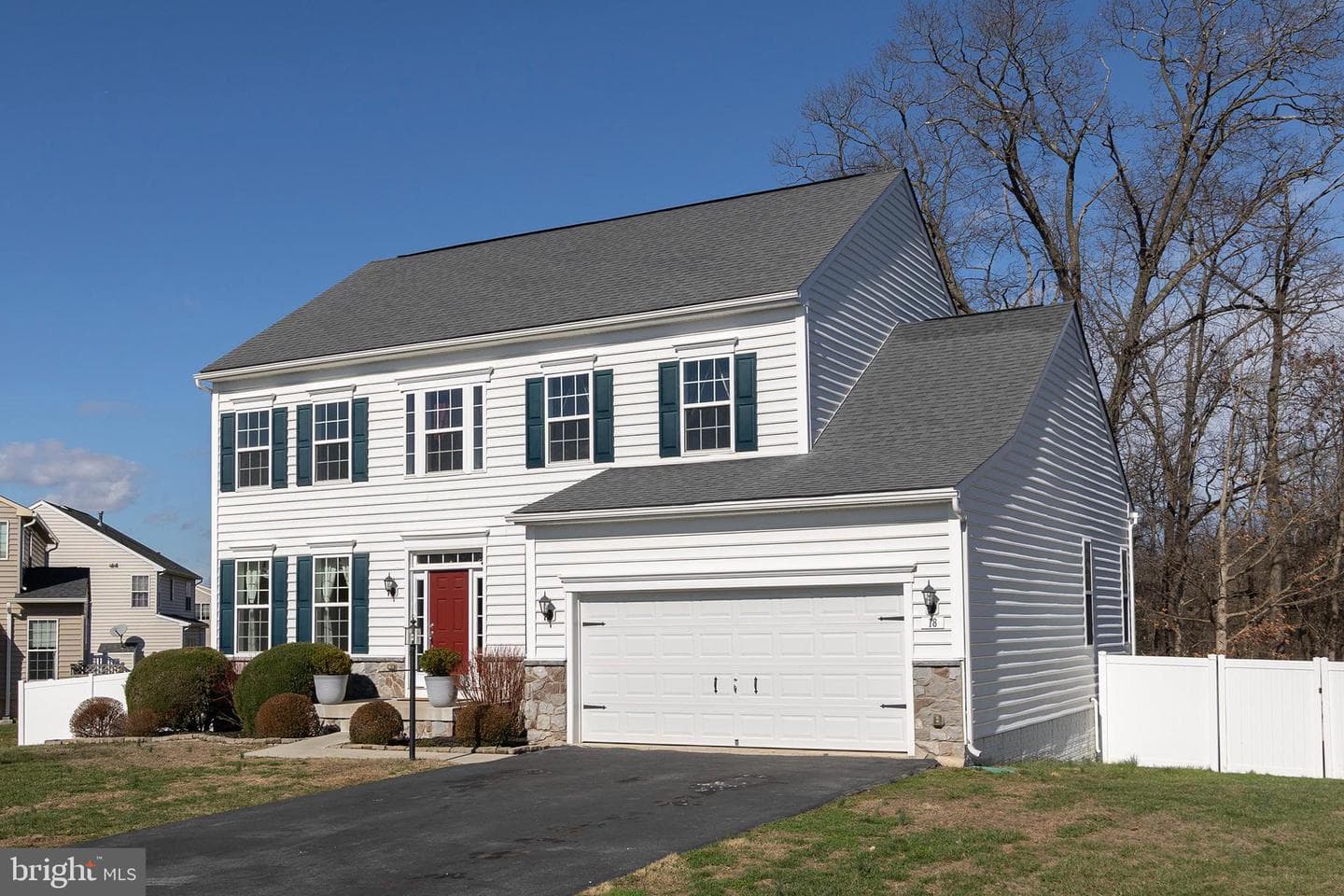 18 Summer Grove Drive photo 3