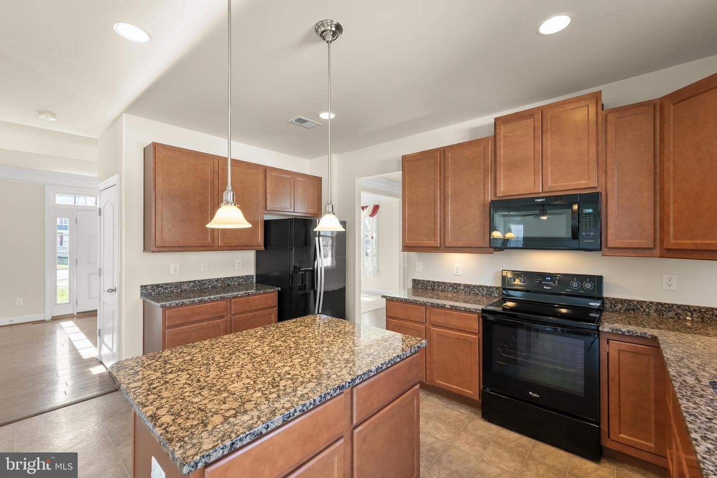 18 Summer Grove Drive photo 8
