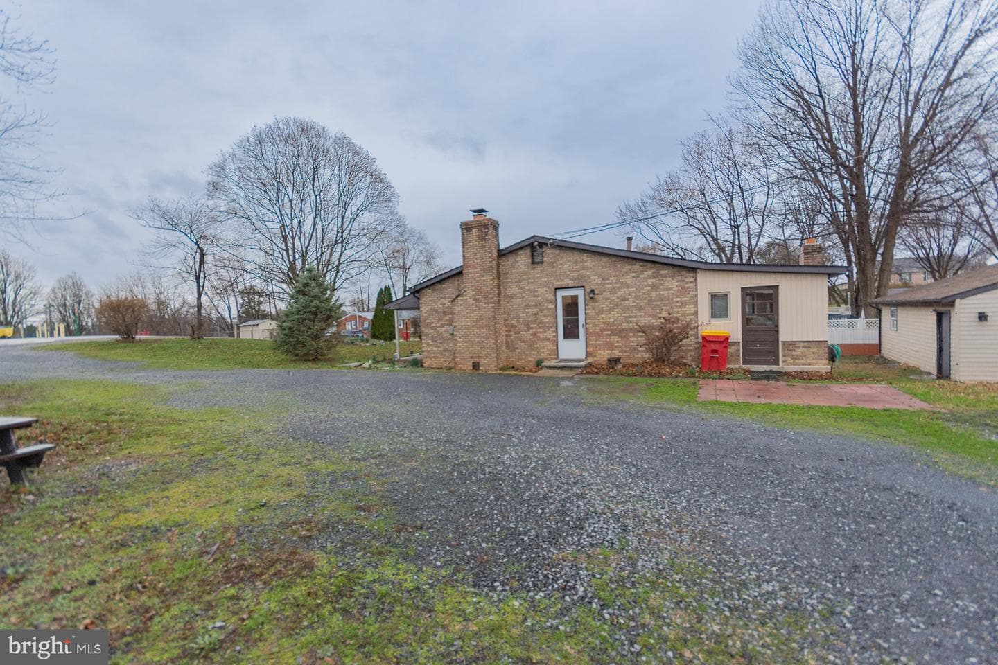 602 N. Reymann Street photo 38